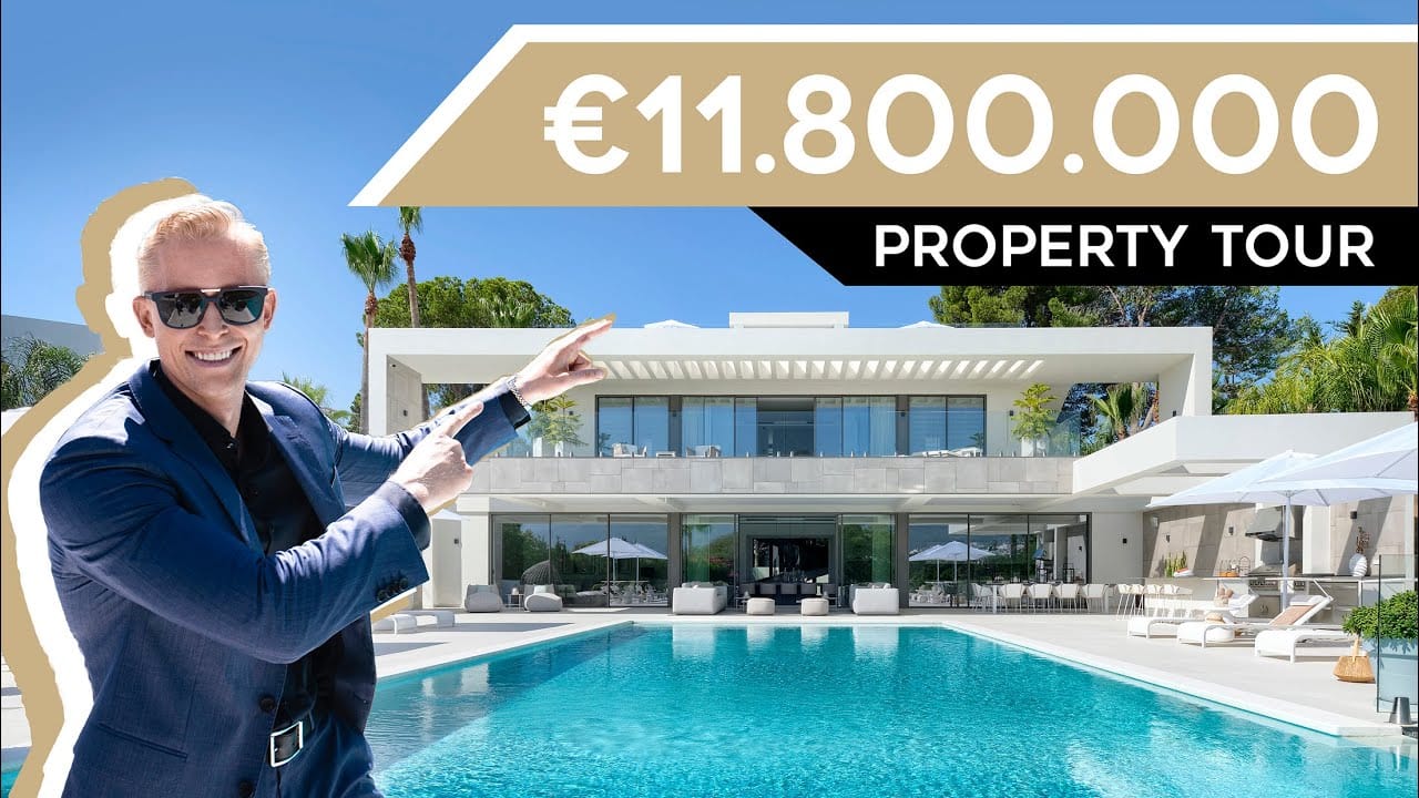 Inuti en €11.800.000 modern lyxvilla i Nueva Andalucia, Marbella Binnen op €11.800.000! Moderne luxe villa in Nueva Andalucia, Marbella