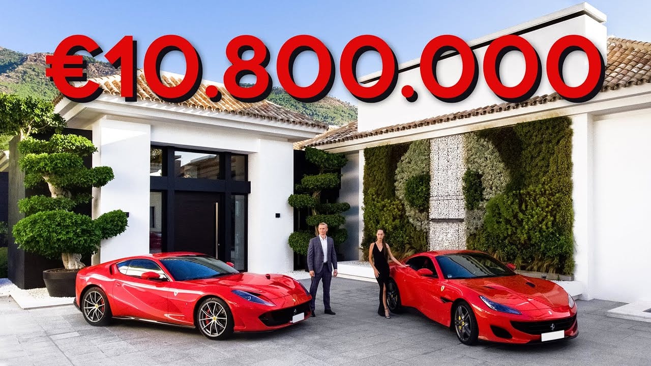 Touring €10.800.000 Luxury Modern Villa in La Zagaleta, Marbella