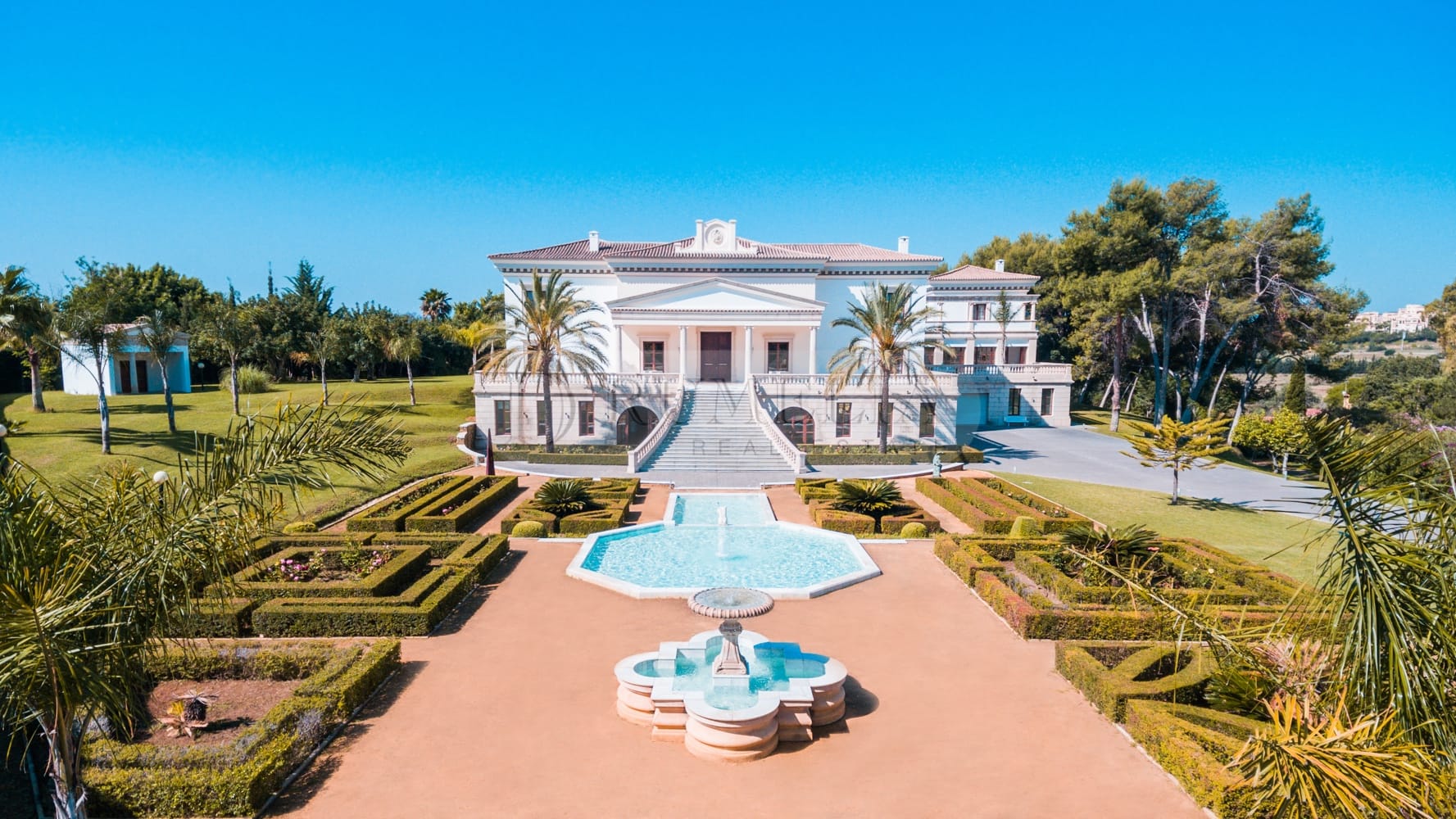 Villa for sale in San Pedro